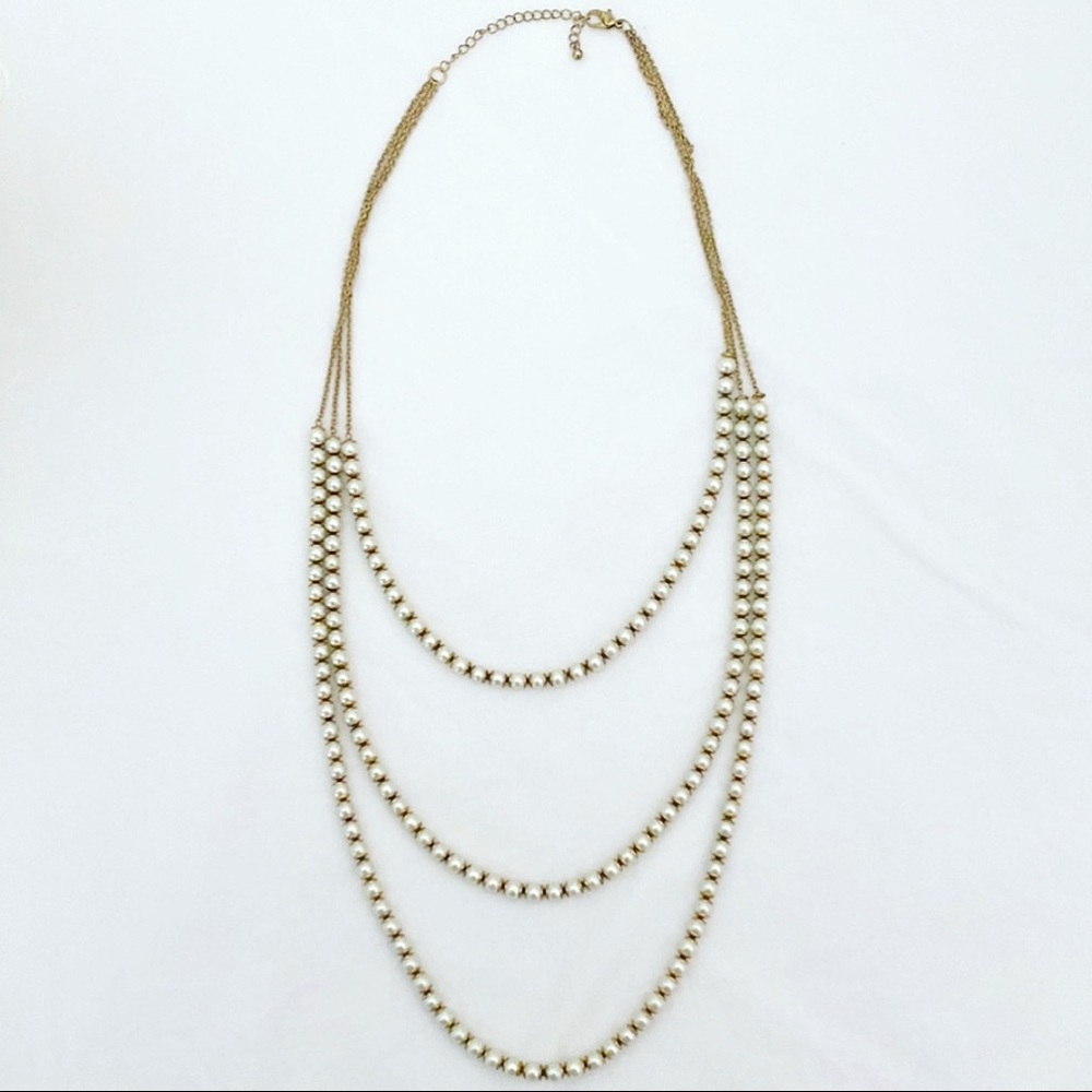 Layered pearl necklace. Never worn!